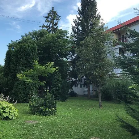 Apartment Szieszta Szofia Harkany